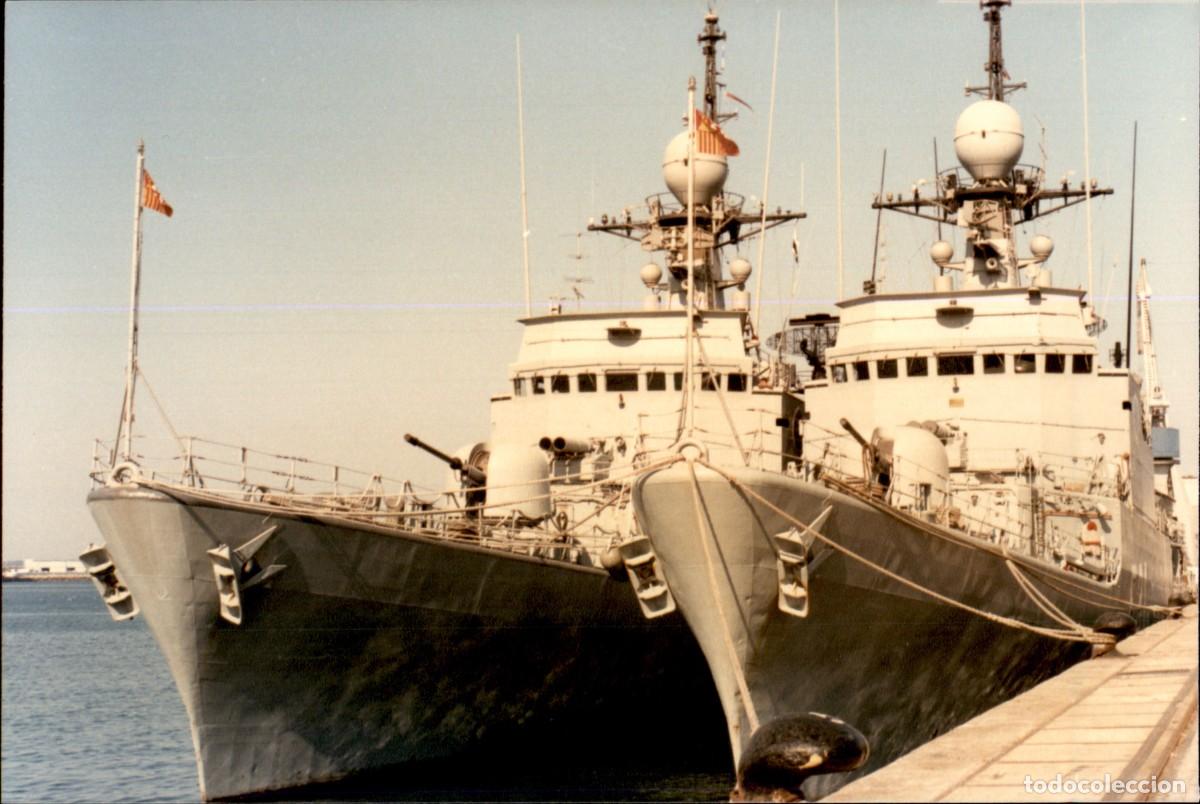Militaria: Original - A&ntilde;o 1986 - Armada Espa&ntilde;ola - Fragatas espa&ntilde;olas - Puerto de Cadiz