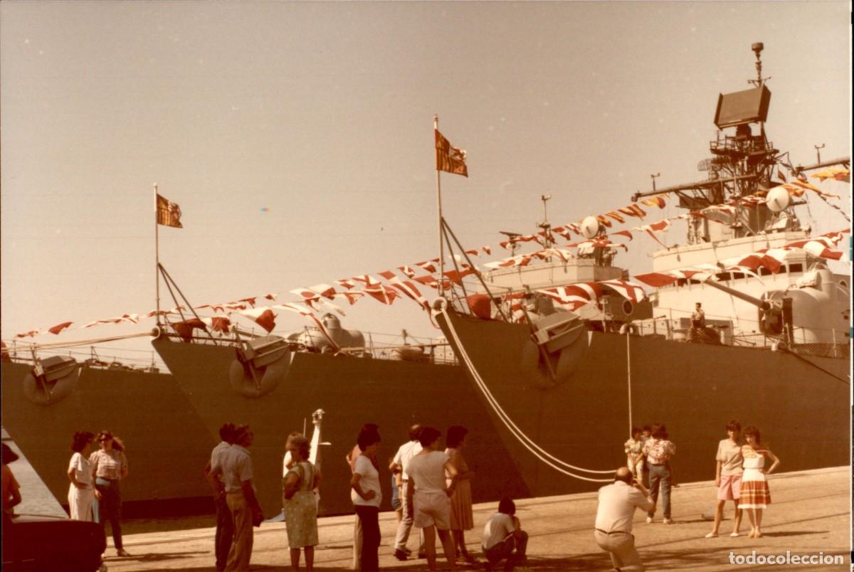 Militaria: Original - A&ntilde;o 1986 - Armada Espa&ntilde;ola - Fragatas F-33, F-34, F-33 Vencedora - Infanta Elena