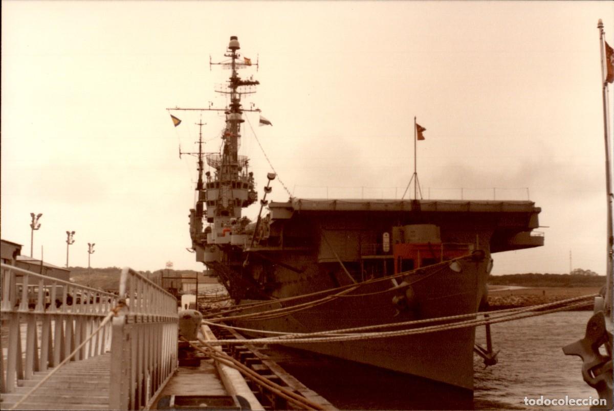 Militaria: Original - A&ntilde;o 1986 - Armada Espa&ntilde;ola - Portaaeronaves Dedalo R-01 - Base naval de Rota - Cadiz