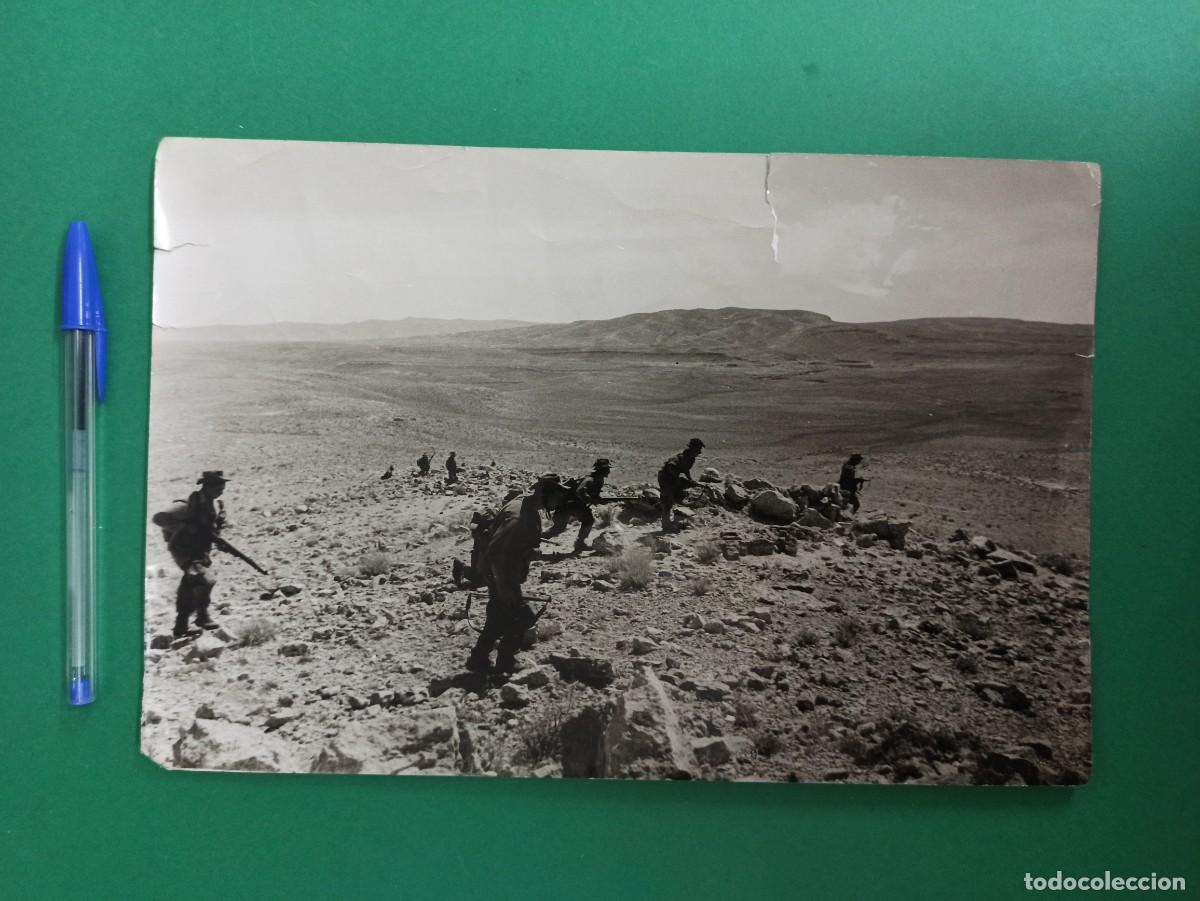 Militaria: Antigua gran fotografia de prensa francesa. Militares a identificar. Francia.