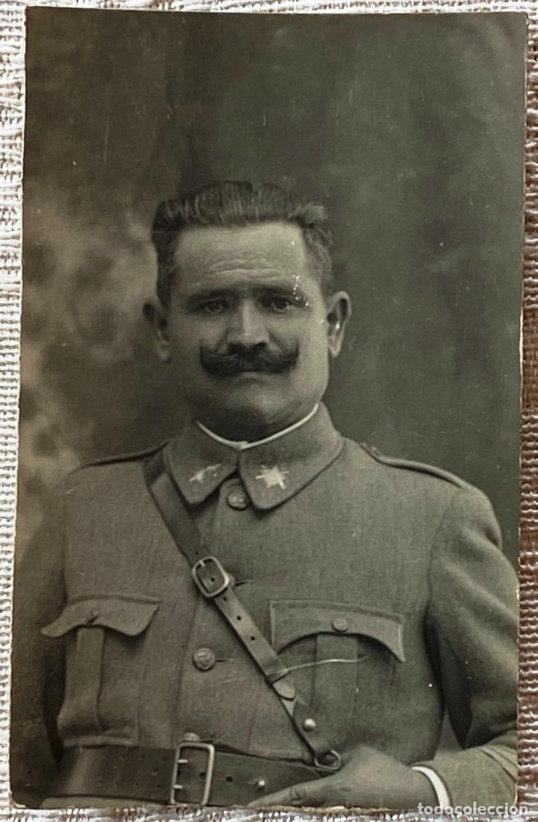 Militaria: ANTIGUA FOTOGRAFIA DE OFICIAL, DEDICADA A SU HIJO, MIDE 7 X 4,4 CMS.