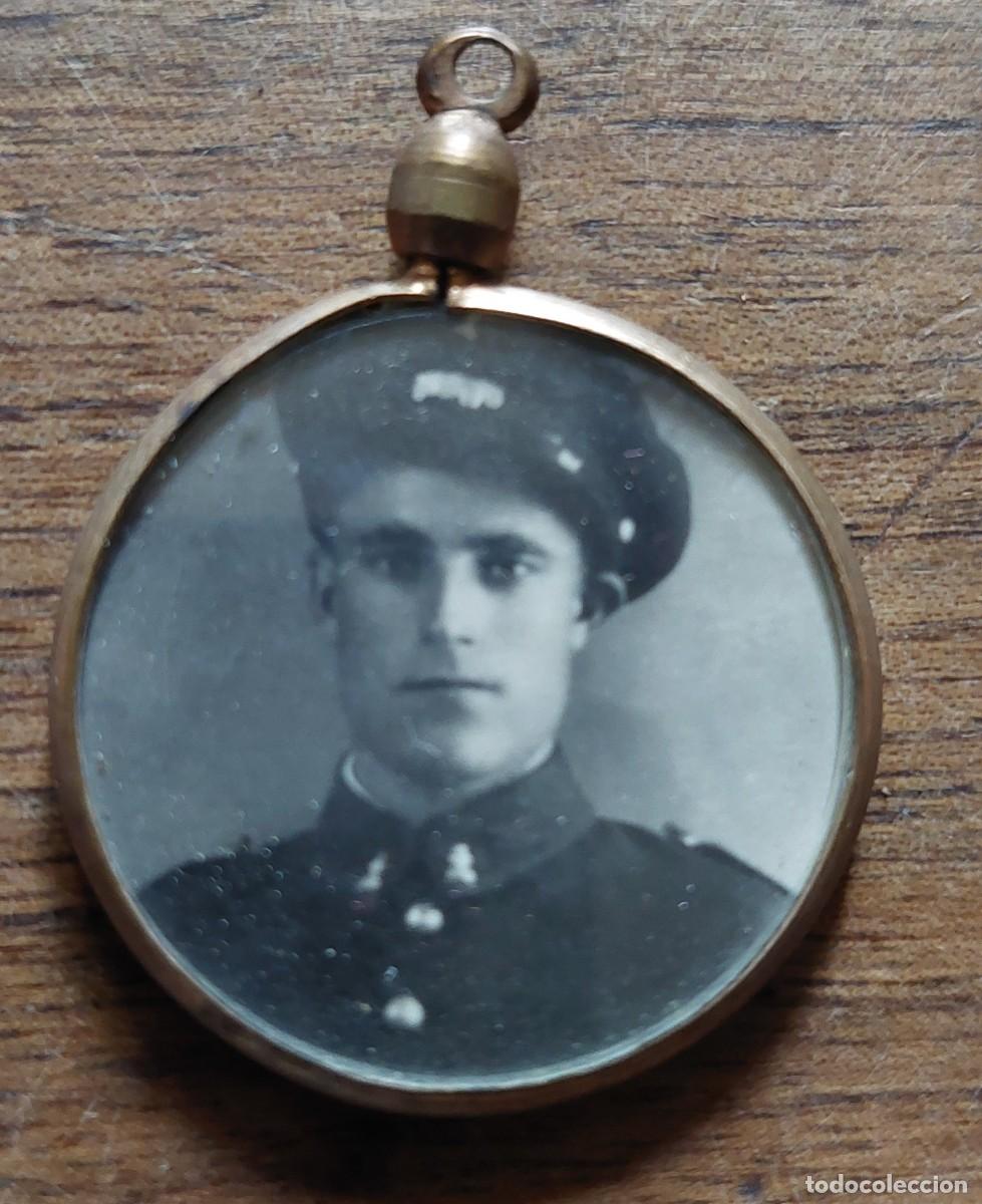 Militaria: Porta fotos soldado de transportes de ingenieros y novia