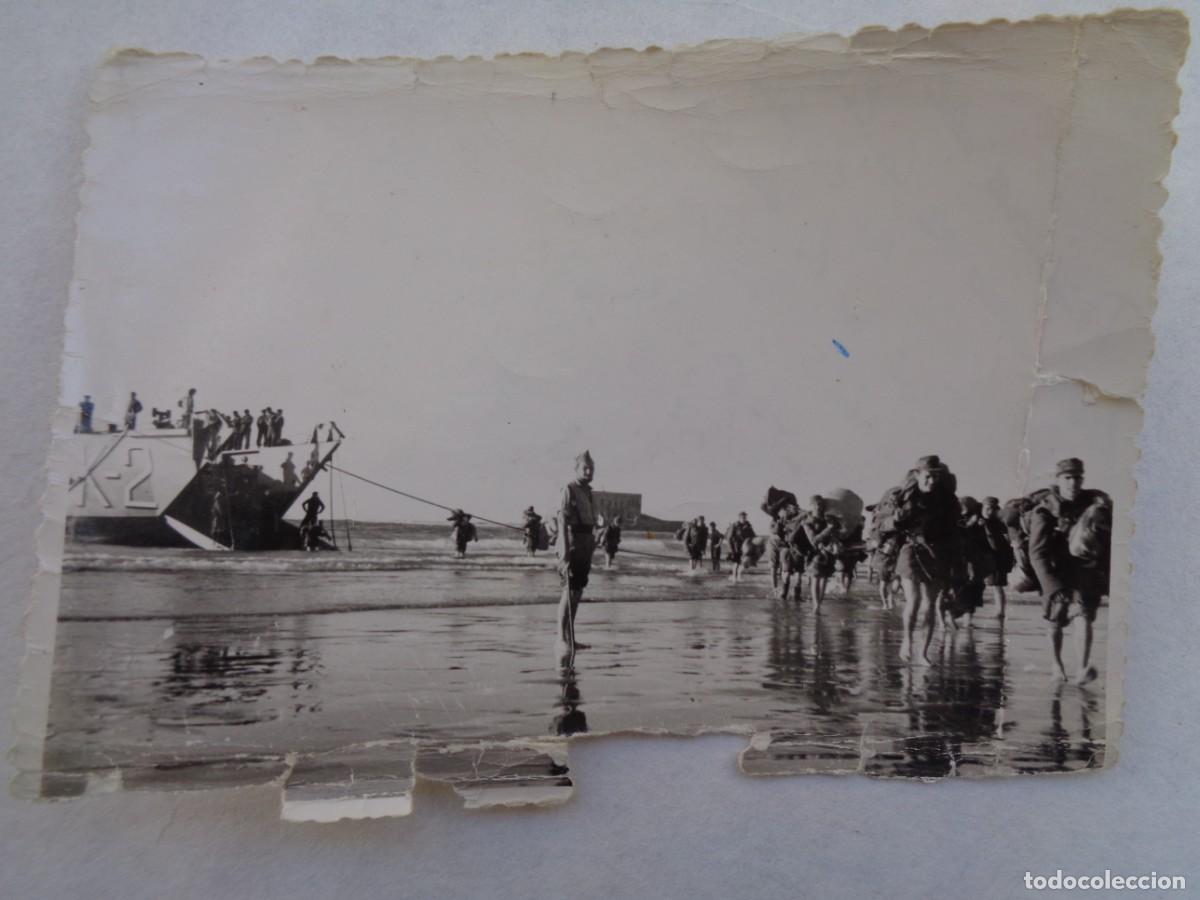 Militaria: GUERRA SIDI IFNI - AFRICA OCCIDENTAL ESPA&Ntilde;OLA: DESEMBARCO DE LA LEGION EN DRIT , 1958. BARCAZAS K-2