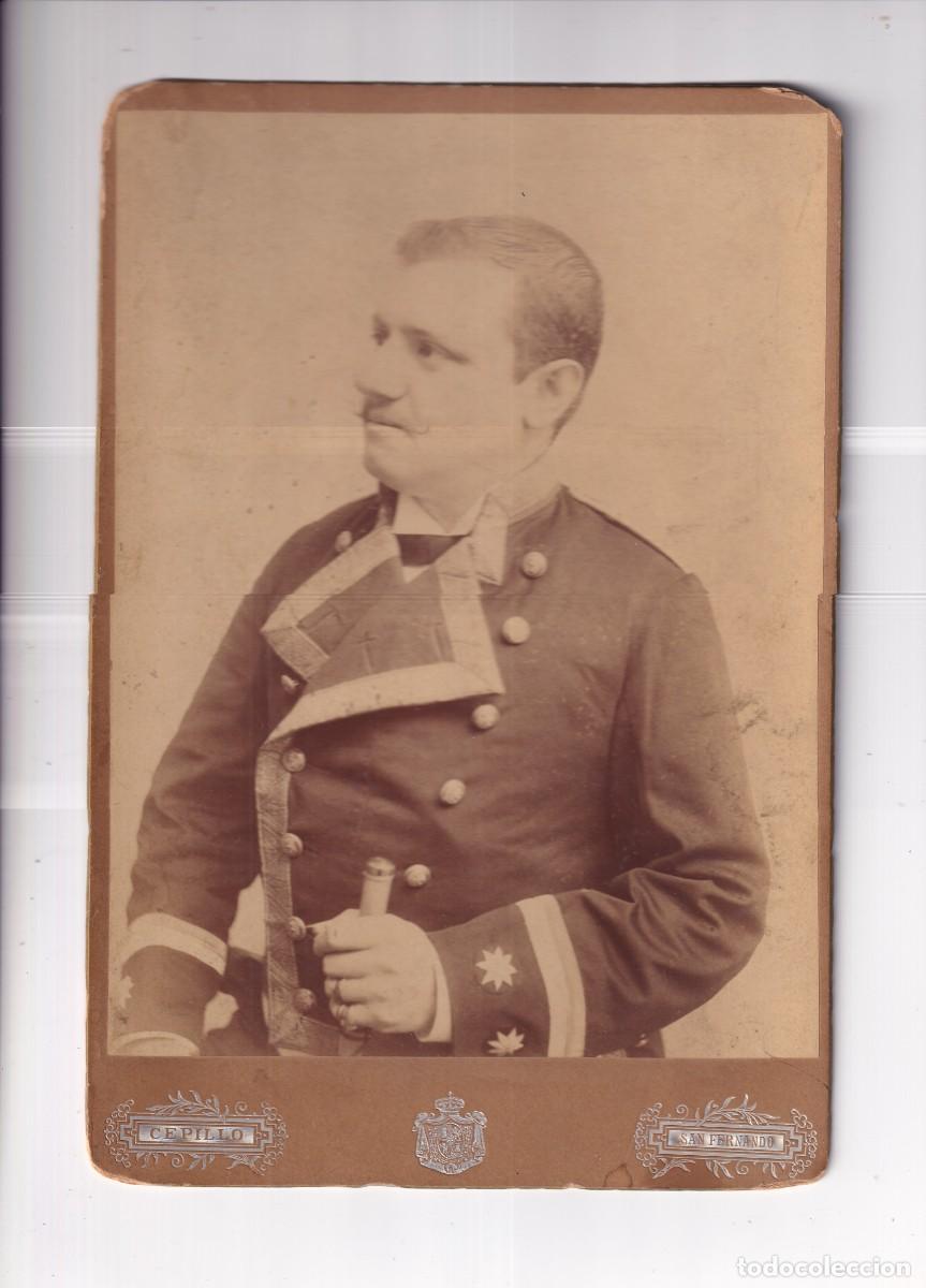 Militaria: Alb&uacute;mina Teniente coronel armada, Alejandro Biondi de Viesca. Cepillo fot&oacute;grafo. 25 x 17 cm