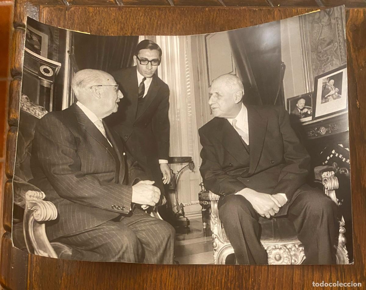 Militaria: FOTOGRAFIA DEL GENERALISIMO FRANCO, CON EL EX-PRESIDENTE DE LA REPUBLICA FRANCESA, EL GENERAL DE GAU