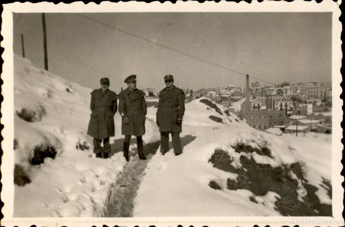 Militaria: A&ntilde;o 1947 - Soldados espa&ntilde;oles de postguerra en Lerida Lleida - Catalu&ntilde;a