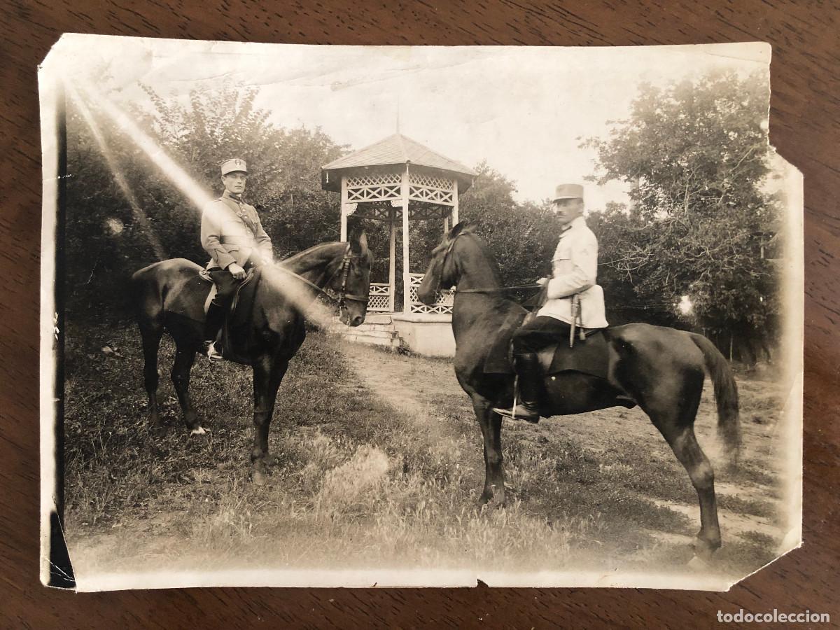 Militaria: A&Ntilde;O 1921. ESCUELA DE INFANTER&Iacute;A, BUCAREST. EN VISITA DEL INFANTE DE ESPA&Ntilde;A.