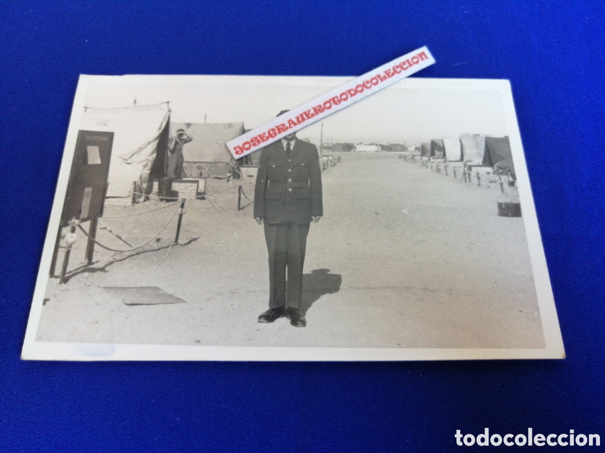 Militaria: EJ&Eacute;RCITO MILITAR EN EL CAMPAMENTO FOTOGRAF&Iacute;A