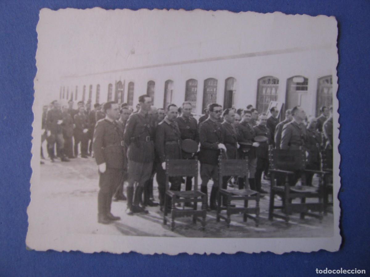 Military Antiques: FOTO DE MILITARES. FOTO GARCIA, 1939. 8,5X7 CM.