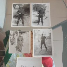 Militaria: LOTE 5 FOTOS EN BLANCO Y NEGRO DE MILITARES CON ARMAS