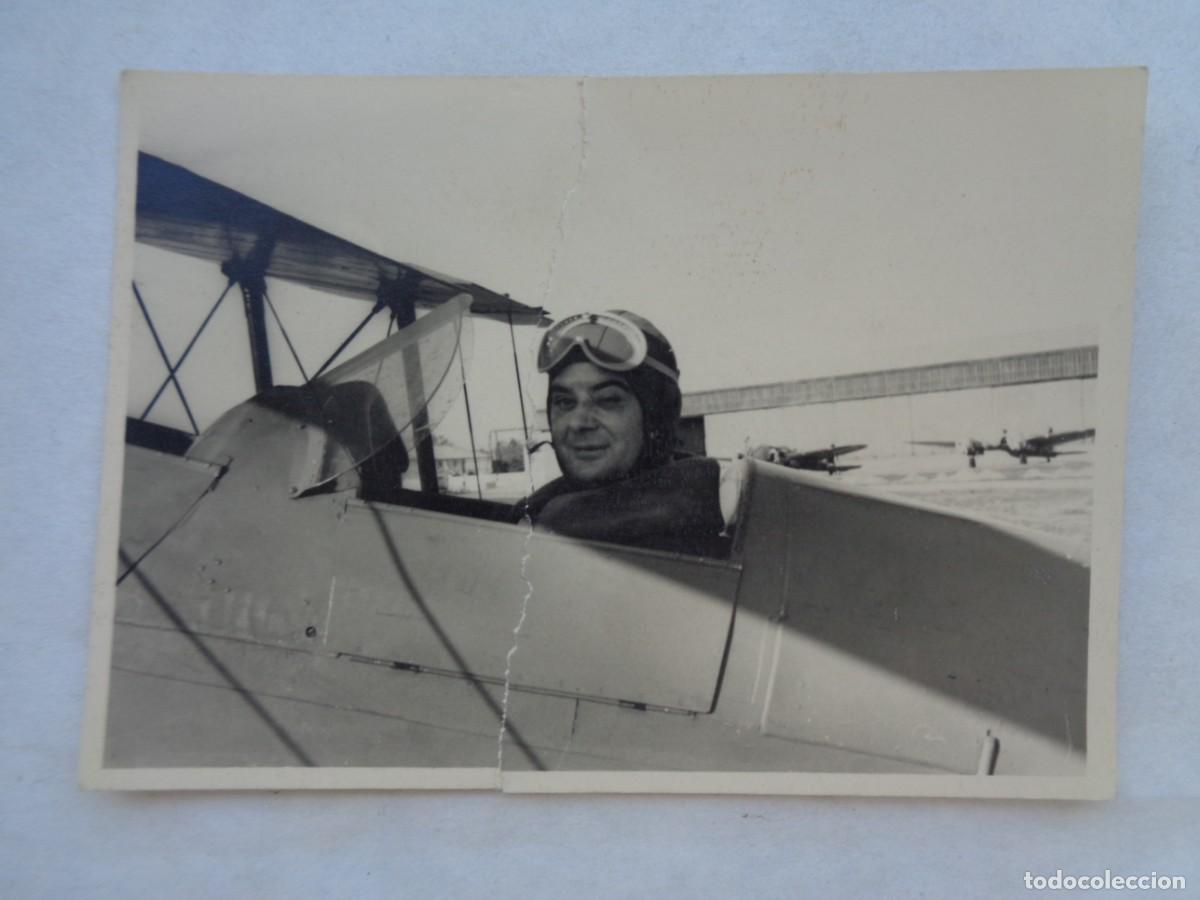 Military Antiques: AVIACION : FOTO DE MILITAR DEL EJERCITO DEL AIRE AVIADOR EN SU AVION