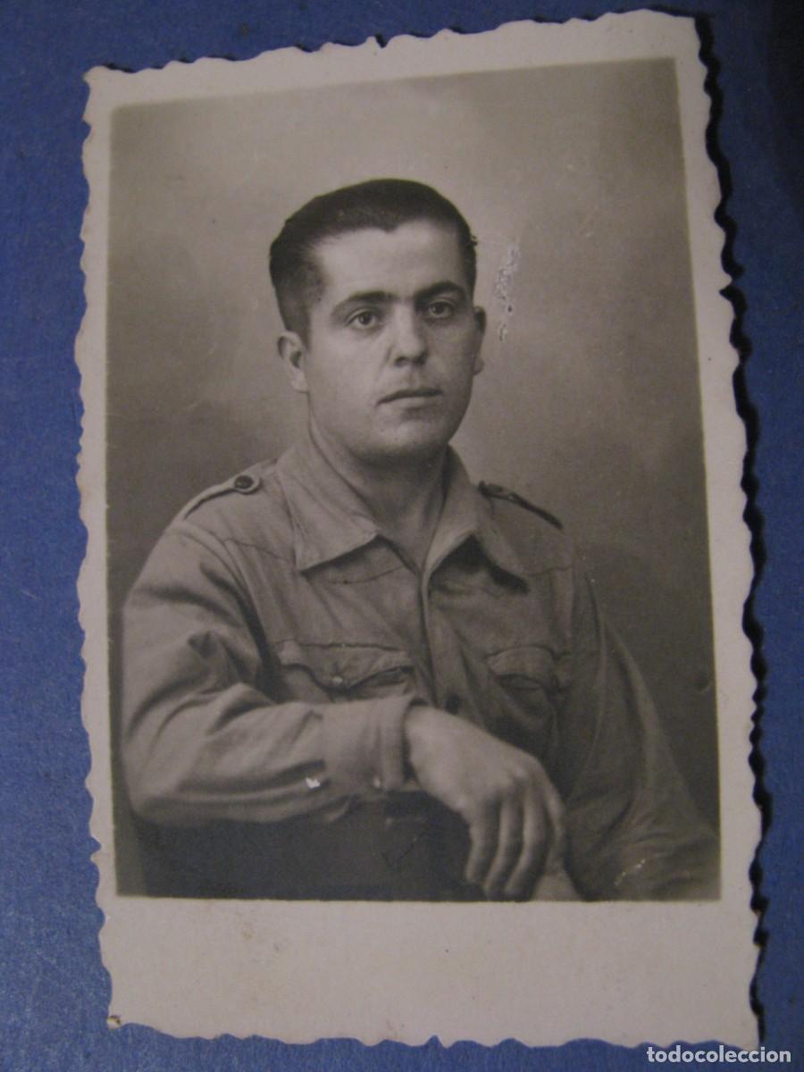 Military Antiques: PEQUE&Ntilde;A FOTOGRAF&Iacute;A DE UN HOMBRE, MILITAR. 1939. 6,5X4 CM.