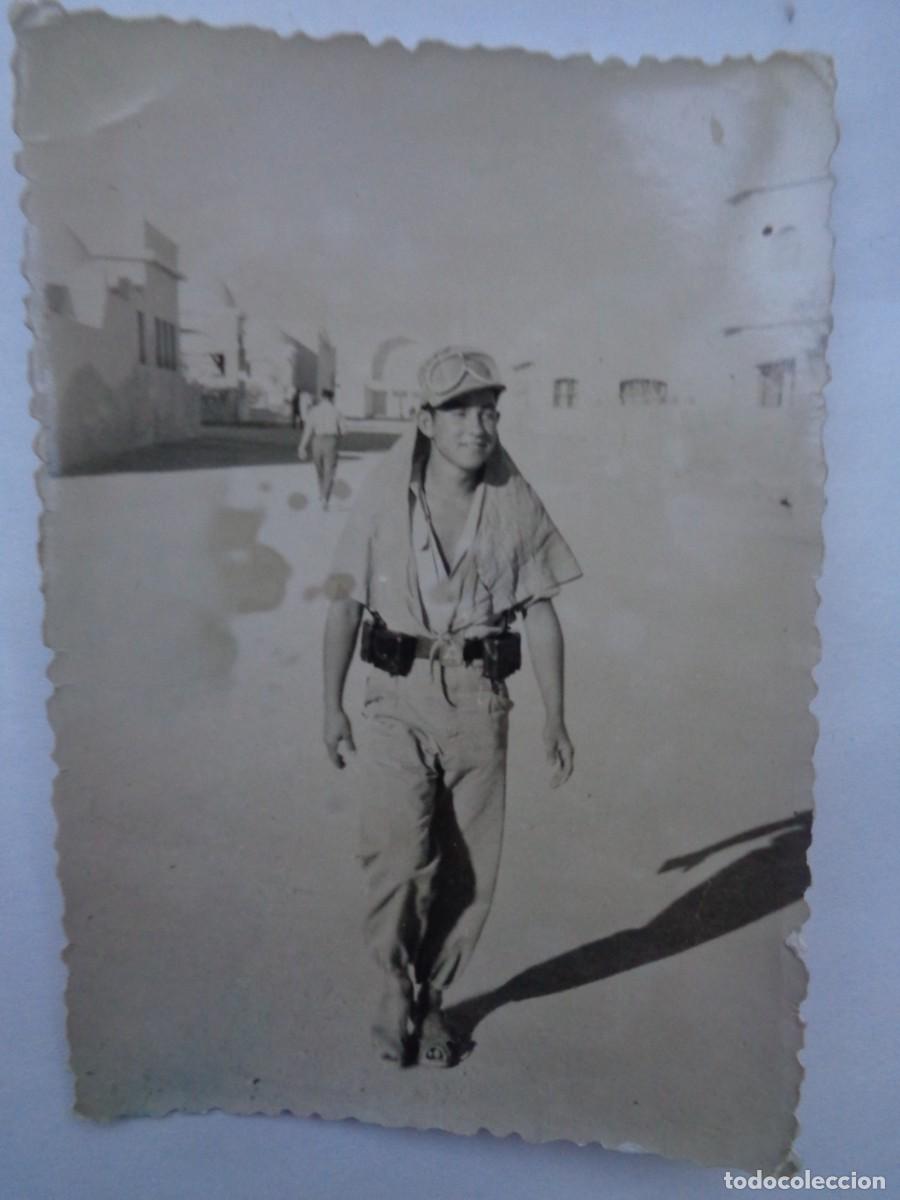 Militaria: LA LEGION : FOTO DE LEGIONARIO CON SIROQUERA Y GAFAS ANTIARENA