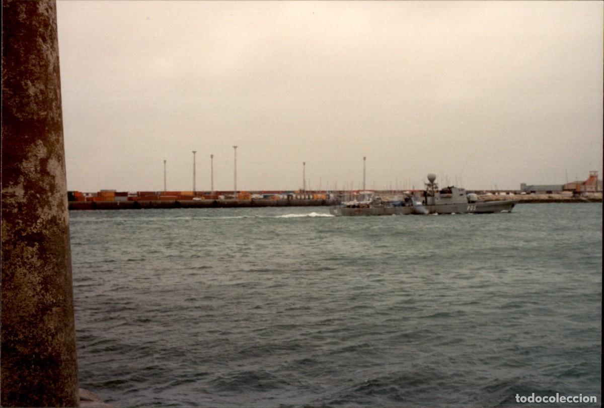 Militaria: P05 Patrullera Bonifaz - Maniobras de la Armada Espa&ntilde;ola de guerra en el Golfo de Cadiz - A&ntilde;os 80