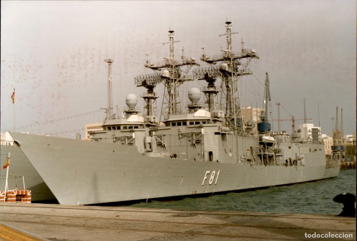 Militaria: F81 Fragata Santa Maria Maniobras de la Armada Espa&ntilde;ola de guerra en el Golfo de Cadiz A&ntilde;os 80