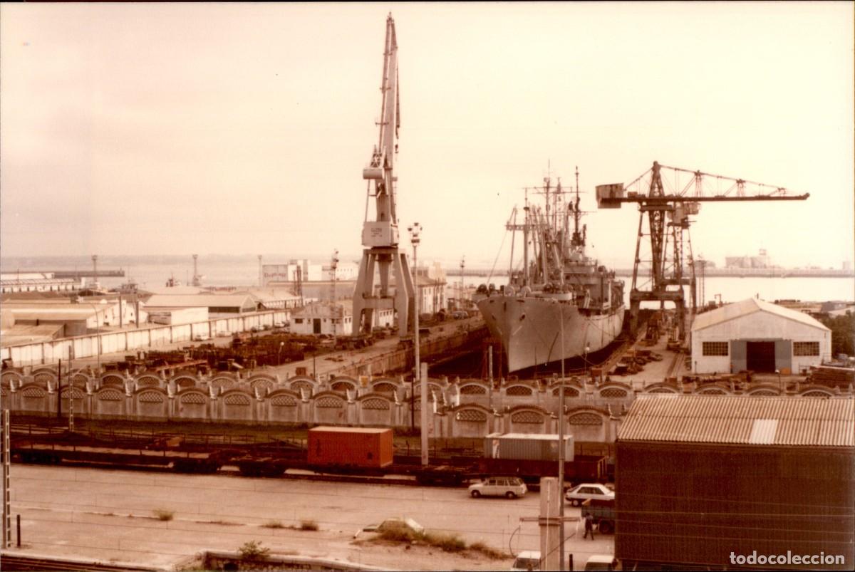 Militaria: Arsenal de San Fernando - Puerto Real La Carraca Armada Espa&ntilde;ola en el Golfo de Cadiz A&ntilde;os 80
