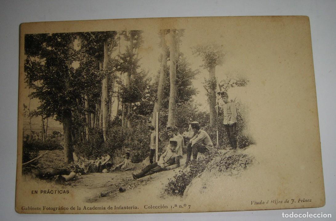 Militaria: Antigua postal fotogr&aacute;fica. Gabinete fotogr&aacute;fico de la Academia de Infanter&iacute;a. En pr&aacute;cticas.