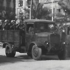 Militaria: 1938 FOTOGRAFÍA GUERRA CIVIL. DESFILE BARCELONA DIVISIÓN ITALIANA LITTORIO