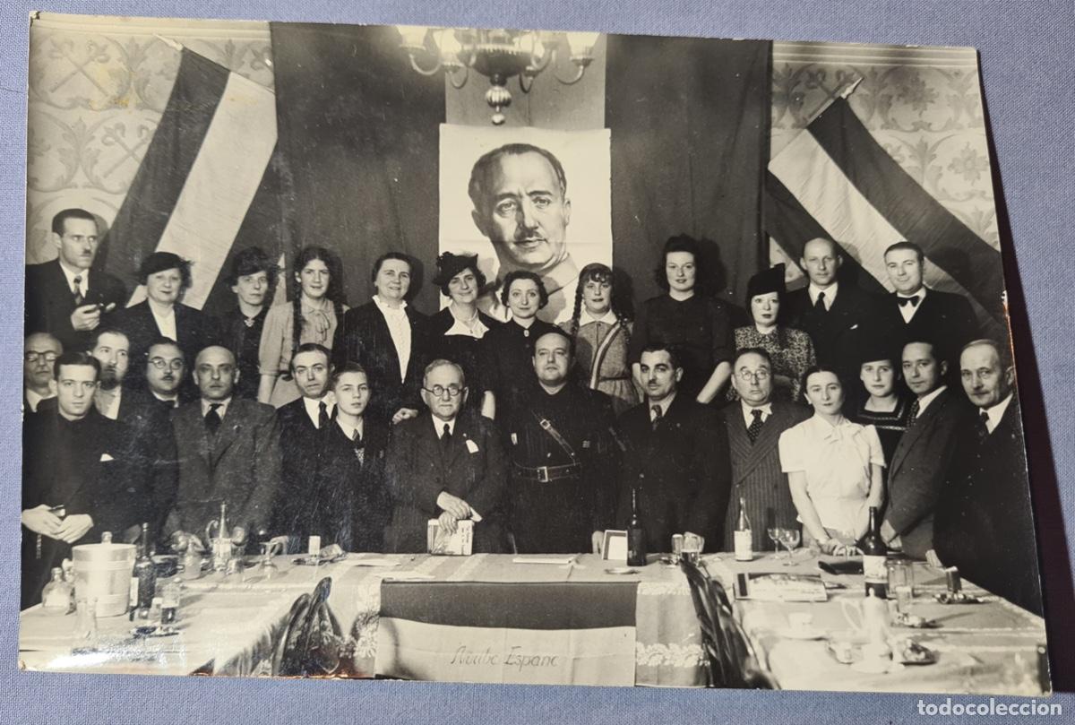 Military Antiques: Fotograf&iacute;a antigua reuni&oacute;n falangista a&ntilde;os 40as.