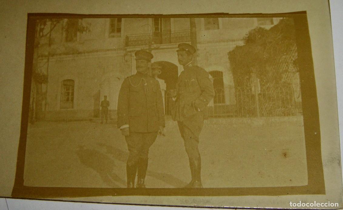 Militaria: Antigua Fotograf&iacute;a Postal. Militares Uniformados.