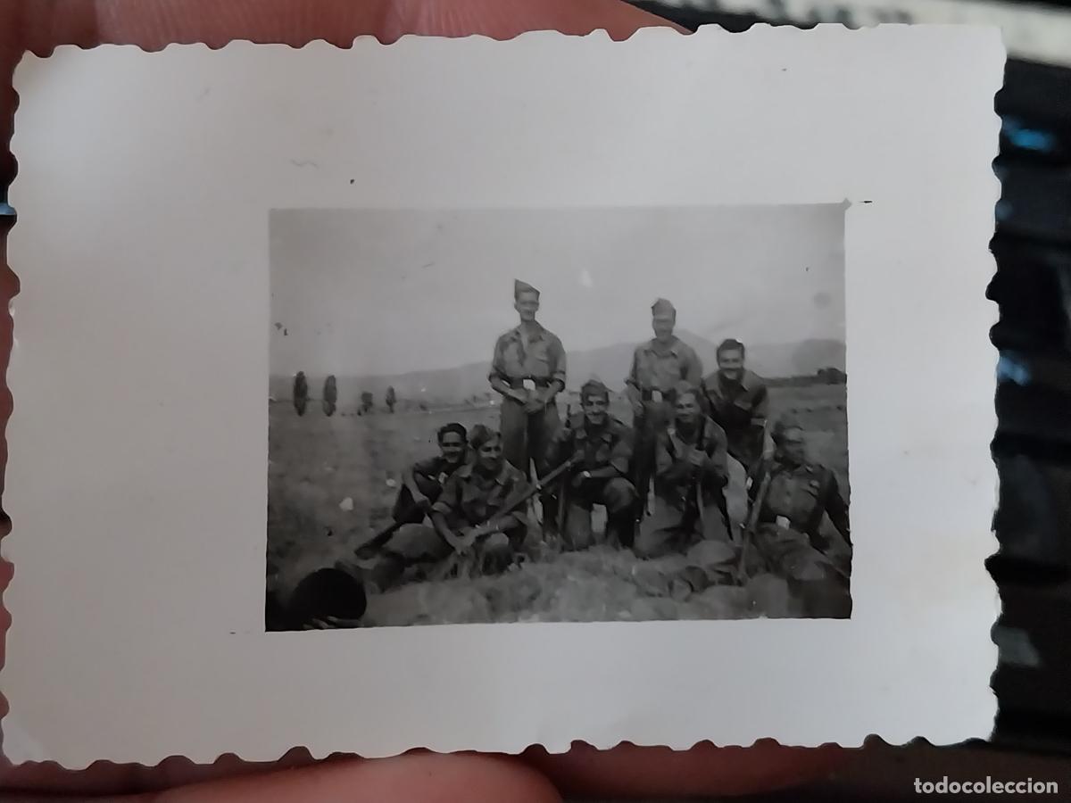 Militaria: MILITARES CAMPO GUERRA POSTGUERRA FOTO PARTICULAR 6,5 X 4,5CM ORIGINAL