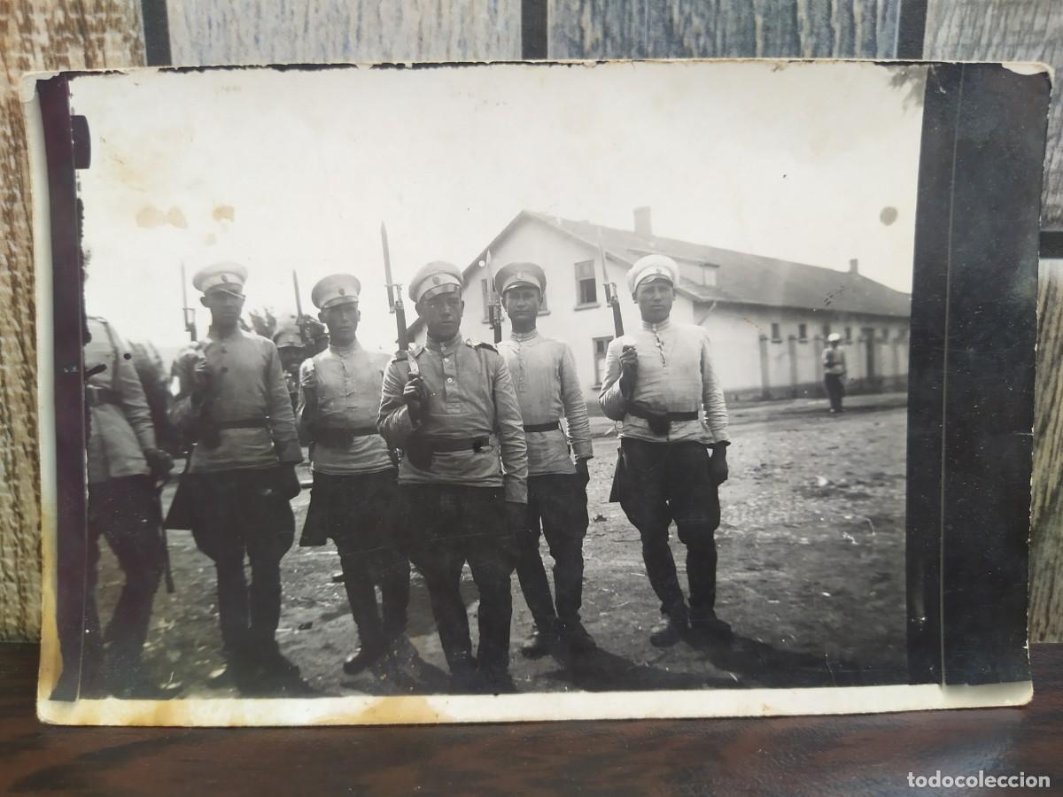 Militaria: Antigua Foto Militar de Soldado Ruso de 2 Guerra mundial