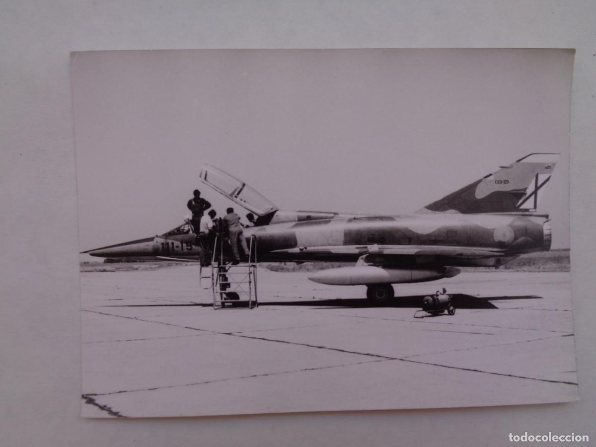 Militaria: AVIACION : FOTO DE AVION DE LA FUERZA AEREA ESPA&Ntilde;OLA MATRICULA 111 - 15