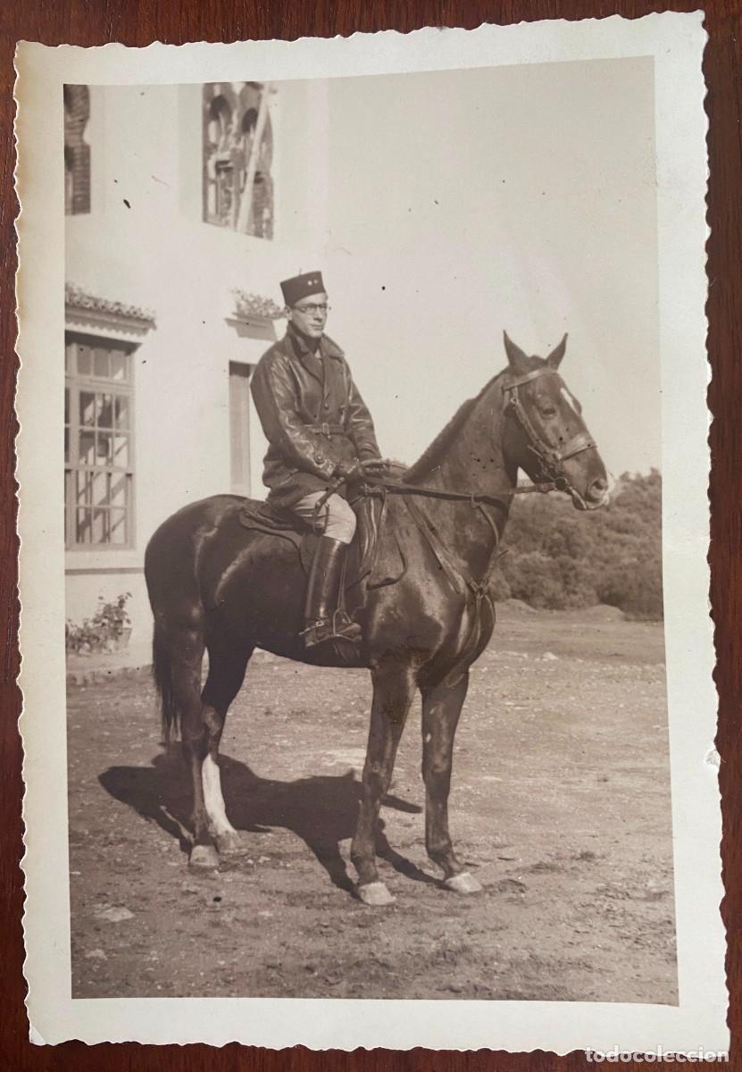 Militaria: FOTOGRAFIA DE REGULARES, TETUAN 1941 OFICIAL A CABALLO, PROTECTORADO ESPA&Ntilde;OL EN MARRUECOS, TAMA&Ntilde;O P