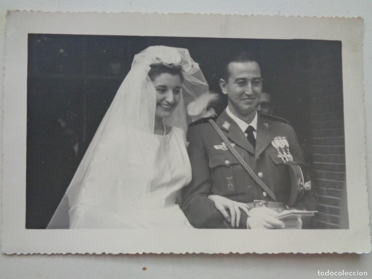 Militaria: LA LEGION : FOTO DE CAPITAN LEGIONARIO CON UNIFORME PARA LA PENINSULA, CON ROKISKI PARACA, ETC