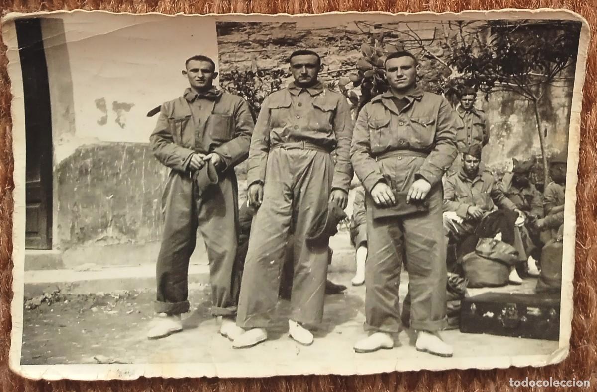 Military Antiques: MILITARES RECIEN LLEGADOS AL CUARTEL