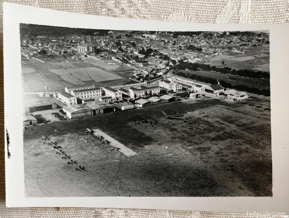 Militaria: ANTIGUA FOTOGRAFIA DE EL AERODROMO DE GETAFE, 1931 APROXIMADAMENTE, EPOCA DE LA REPUBLICA, MIDE 9 X