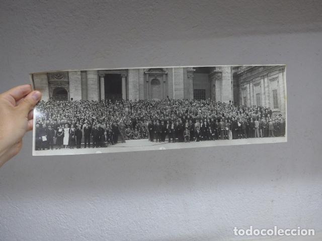 Military Antiques: Antigua gran fotografia a identificar, sello detras. Posibles carlistas en Italia ? Principios s.XX