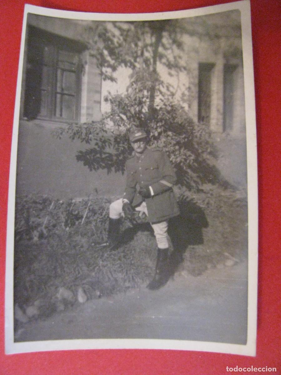 Militaria: FOTO DE UN MILITAR. 8,5X6 CM. A&Ntilde;OS 50.