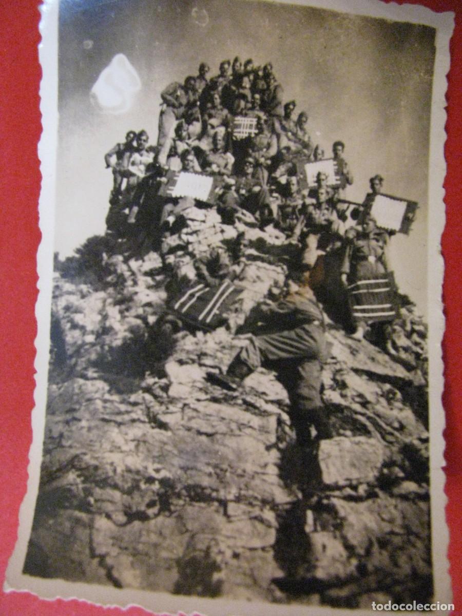 Militaria: FOTO DE MILITARES. 8,5X6 CM. A&Ntilde;OS 50.