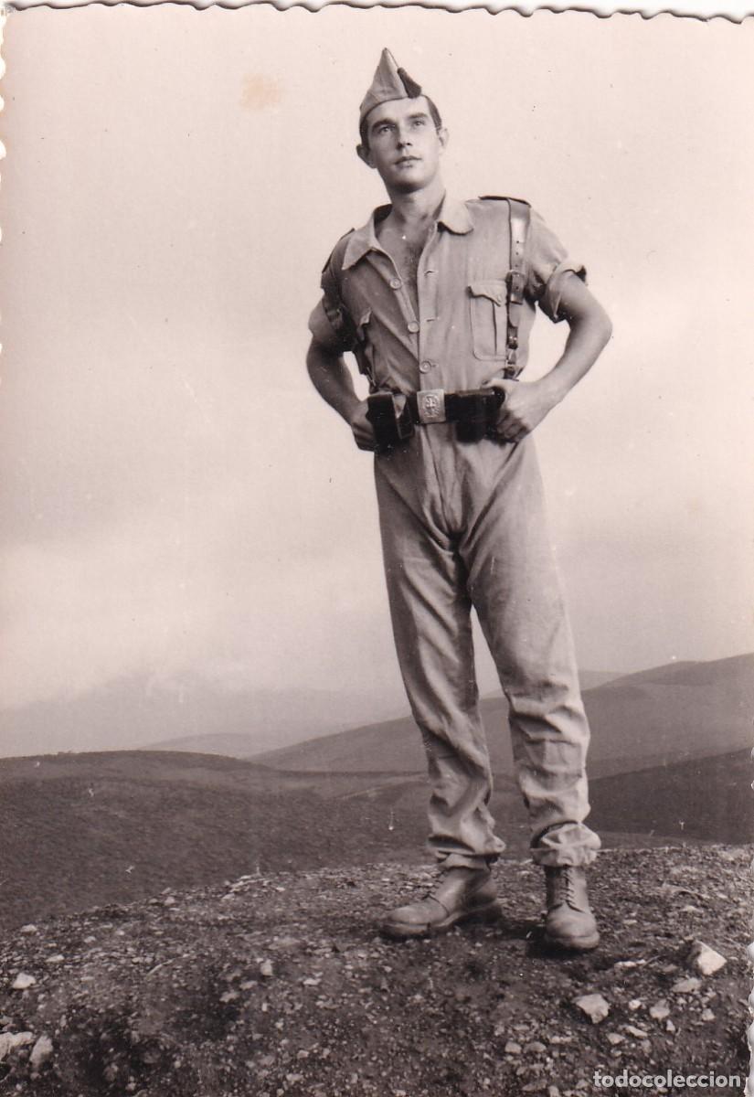 Military Antiques: SIDI IFNI,1960, FOTOGRAFIA DE UN LEGIONARIO Butalau. Unos 10 x 7 cm