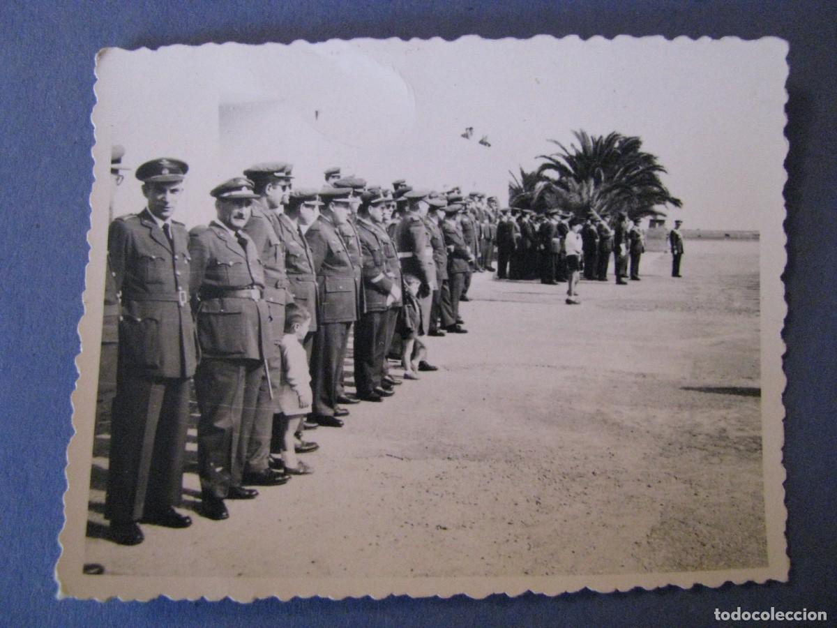 Militaria: FOTO DE MILITARES EJERCITO A&Eacute;REO. 8,5X6,5 CM. NO HAY DATOS.