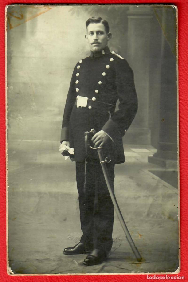 Militaria: Original de epoca - Oficial de Infanteria - Epoca Alfonso XIII - Fotografia sobre carton