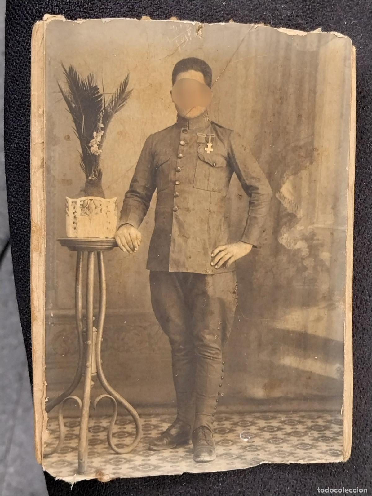 Militaria: MILITAR SOLDADO MEDALLAS 1910 APRX FOTO ESTUDIO MUY SOBADA