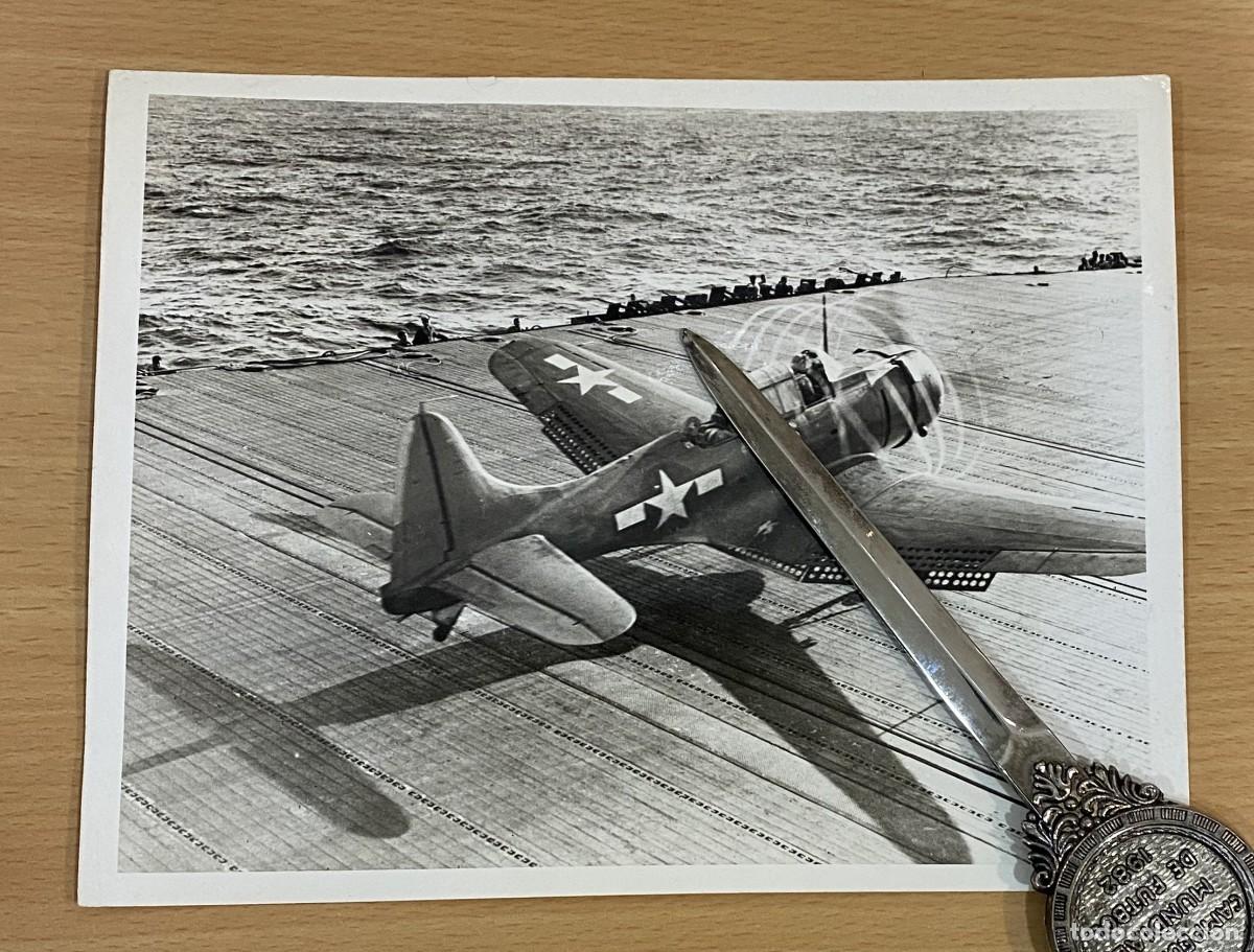 Militaria: FOTOGRAF&Iacute;A ORIGINAL DE PRENSA ALIADA - FRENTE DEL PAC&Iacute;FICO - 5 SEPTIEMBRE 1944 - DOUGLAS DAUNTLESS