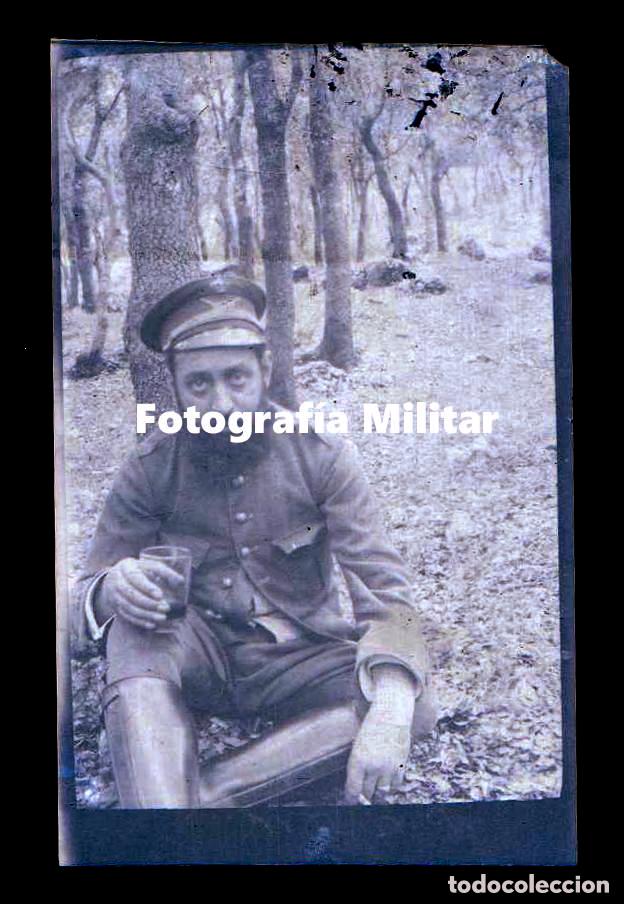 Military Antiques: NEGATIVO 7 X 4 CM. CABALLER&Iacute;A ALFONSINA. OFICIAL. LEER.
