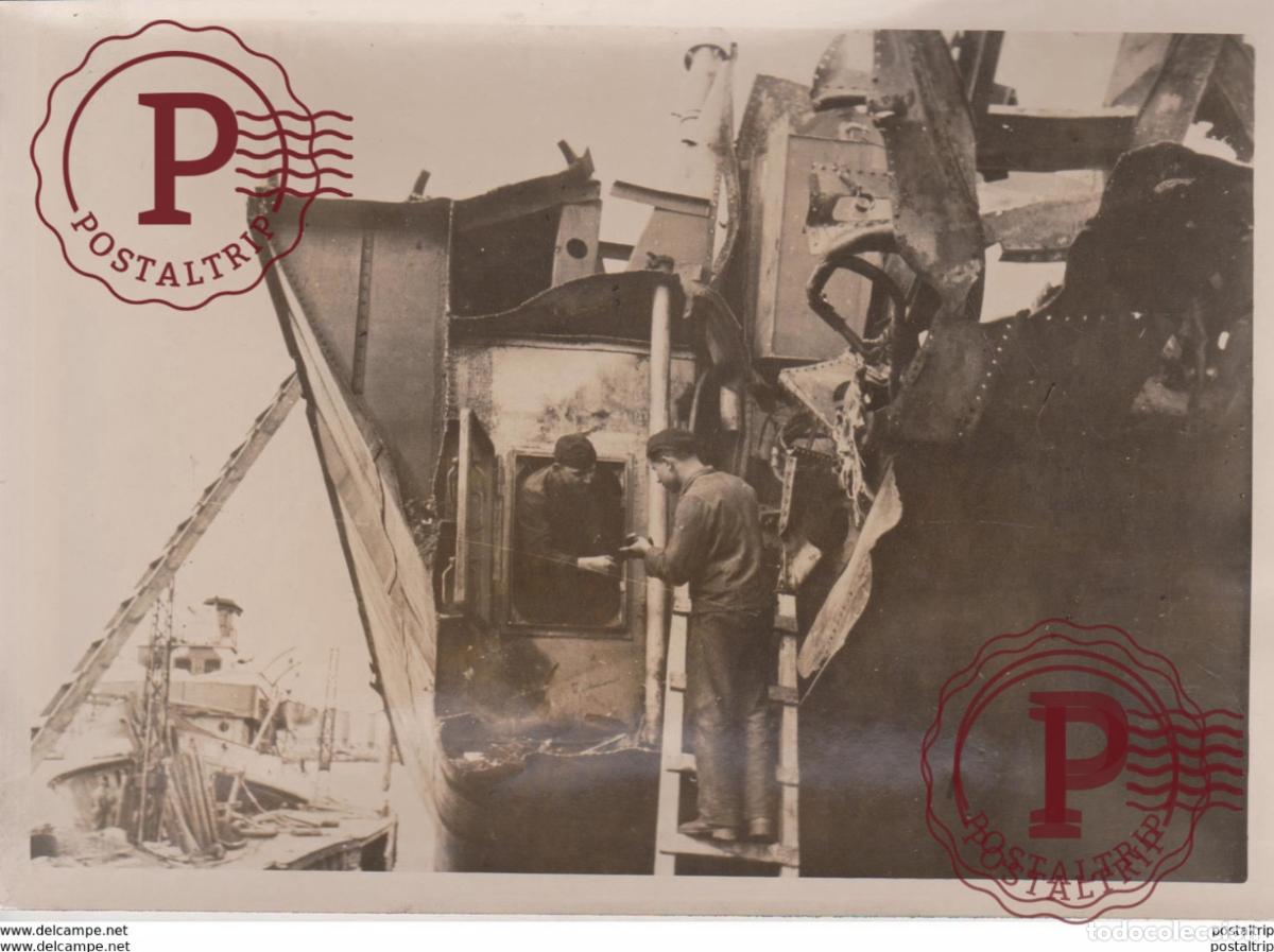 Militaria: EIN SCHWIMMENDE WERF KRIEGSMARINE FOTO DE PRESSE WW2 WWII WORLD WAR 2 WELTKRIEG