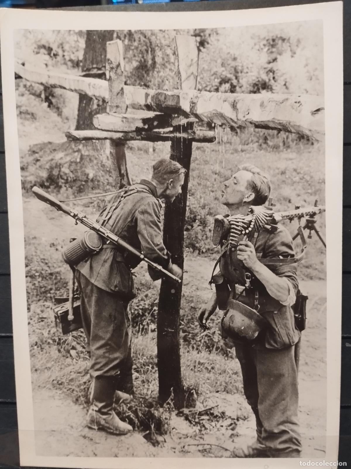 Military Antiques: TKZ - FOTOGRAFIA ORIGINAL. LAS TROPAS ALEMANAS SE REFRESCAN DURANTE EL AVANCE. 1941