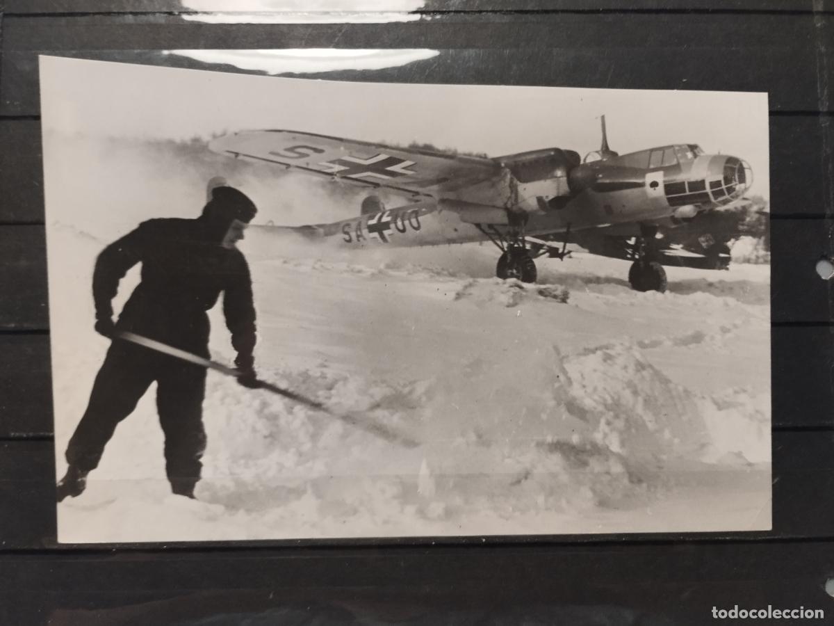 Military Antiques: TKZ - FOTOGRAFIA ORIGINAL. II GM. DESPEJANDO LA NIEVE DE UNA PISTA DE ATERRIZAJE. 1940