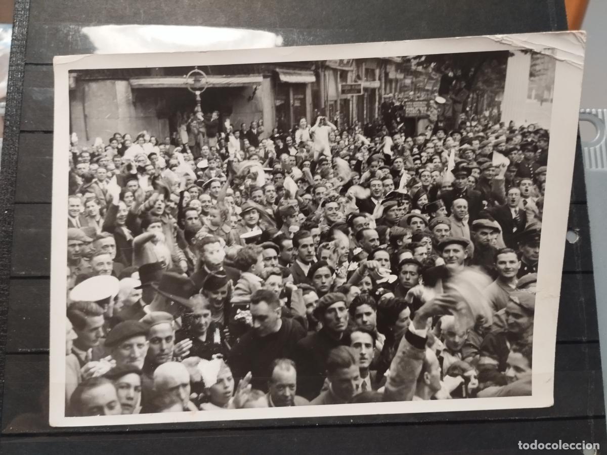 Militaria: TKZ - FOTOGRAFIA ORIGINAL. FRANCO EN LAS FIESTAS DE LA LIBERACION DE BILBAO.