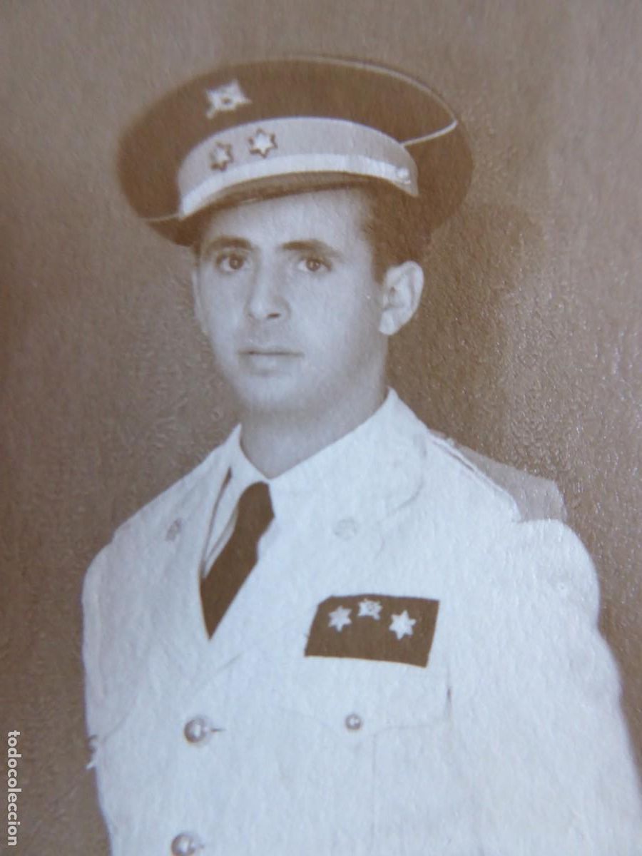 Militaria: Fotograf&iacute;a teniente provisional mehala.