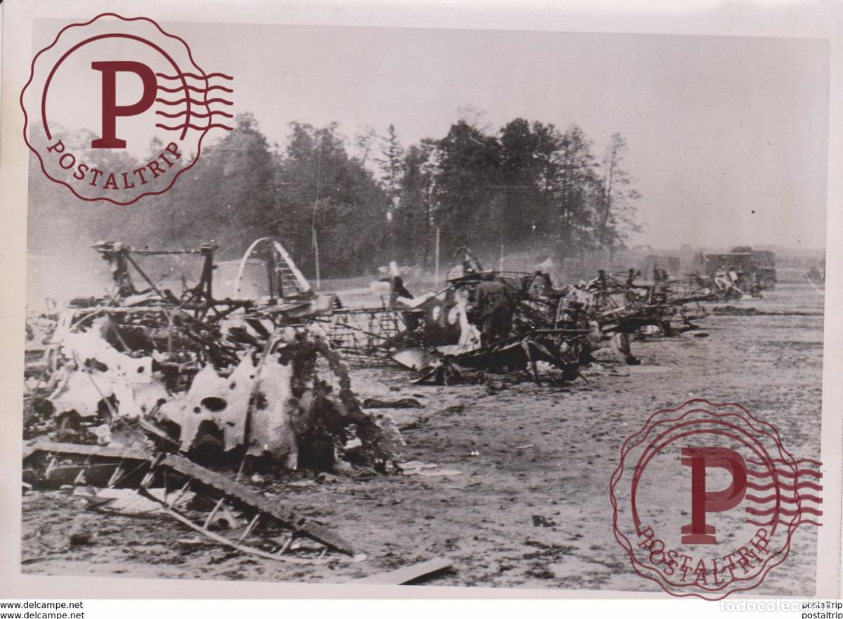 Militaria: FELDFLUGPLATZ SOWJETARMEE FOTO DE PRESSE WW2 WWII WORLD WAR 2 WELTKRIEG aleman deutchland