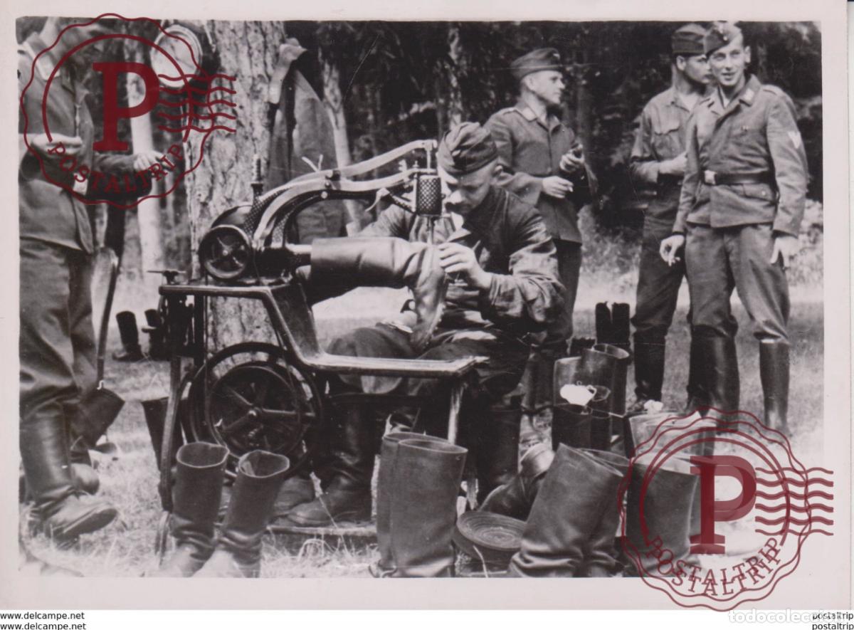 Militaria: SCHUHMACHEREI MOTORISIERTEN ZAPATEROS FOTO DE PRESSE WW2 WWII WORLD WAR 2 WELTKRIEG aleman deut