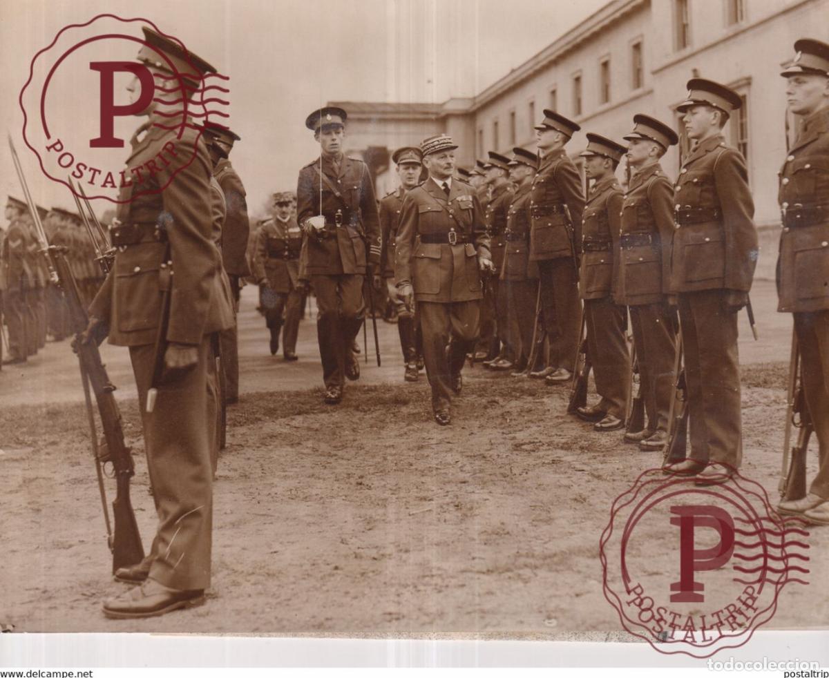 Militaria: 1939 Maxime Weygand FRENSH GENERAL VISITS SANDHURST MILITARY ACADEMY 21*16