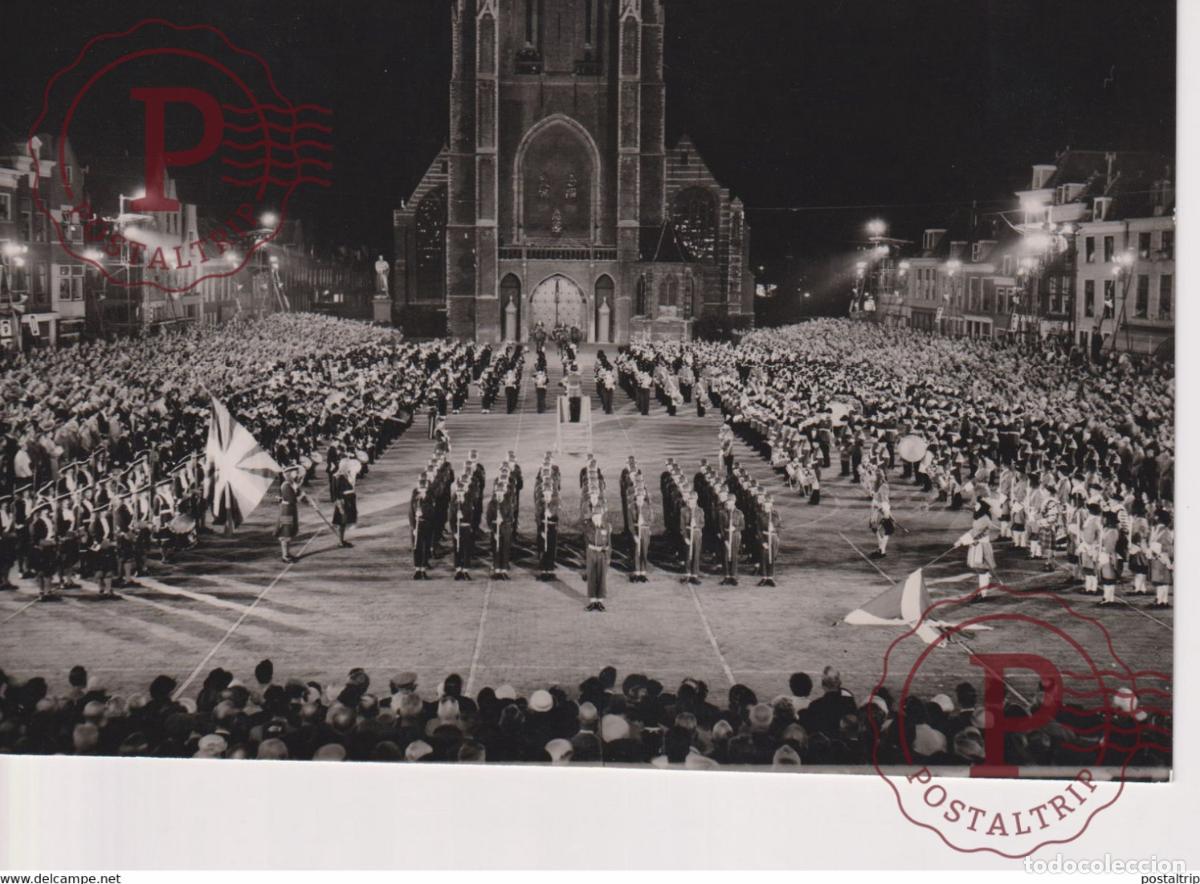 Militaria: GENERALE VAN DE TAPTOE DELFT NEDERLAND GROTE MARKT 18*12CM