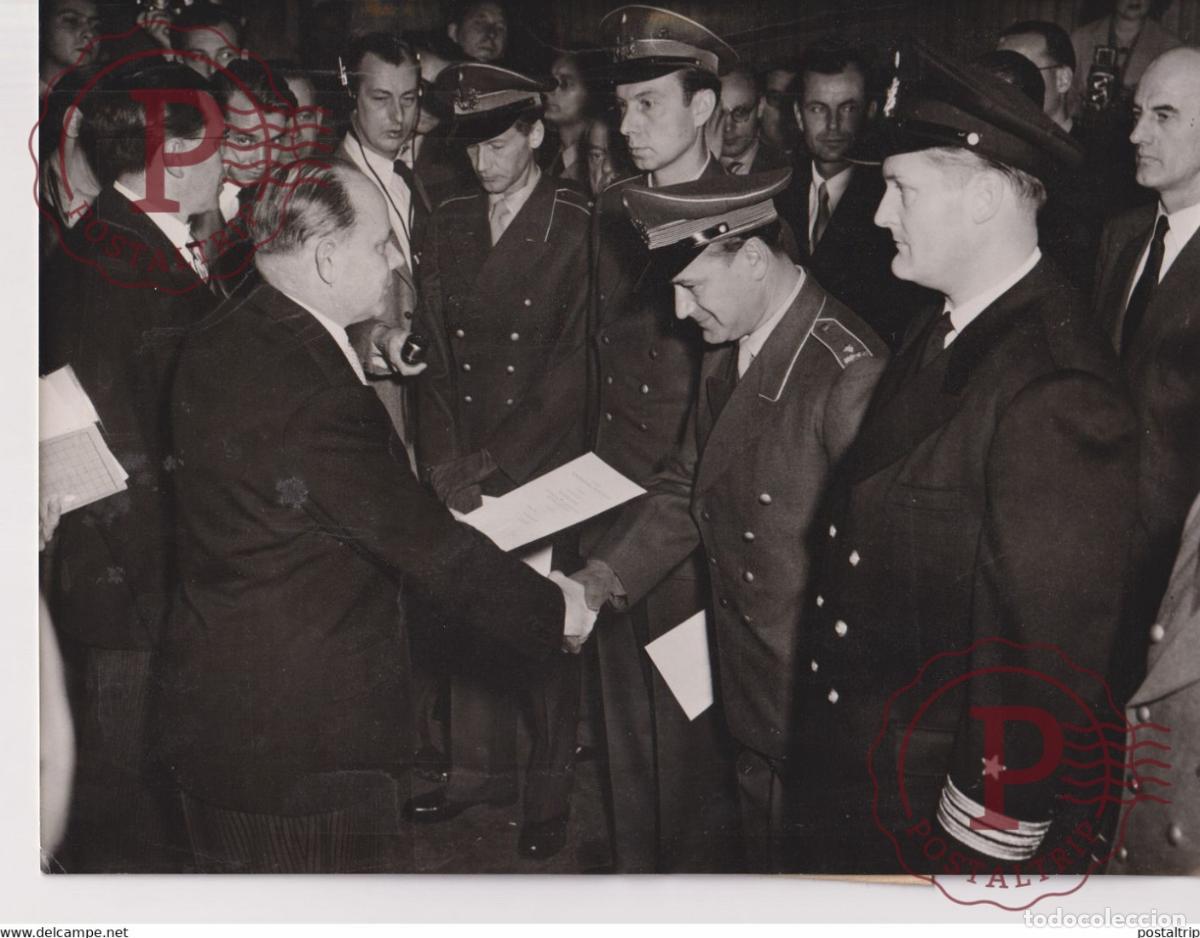 Militaria: BONN WEST GERMANY MINISTER THEODOR BLANK WEST GERMAN ARMY 1955 MARINE 24*18CM